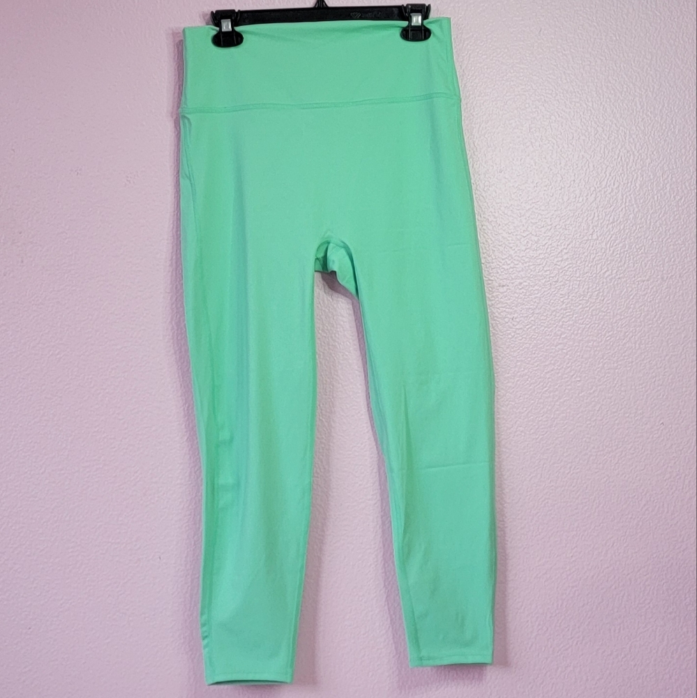 Zenana Long Leggings Yoga Pants  Stretch/ XL.